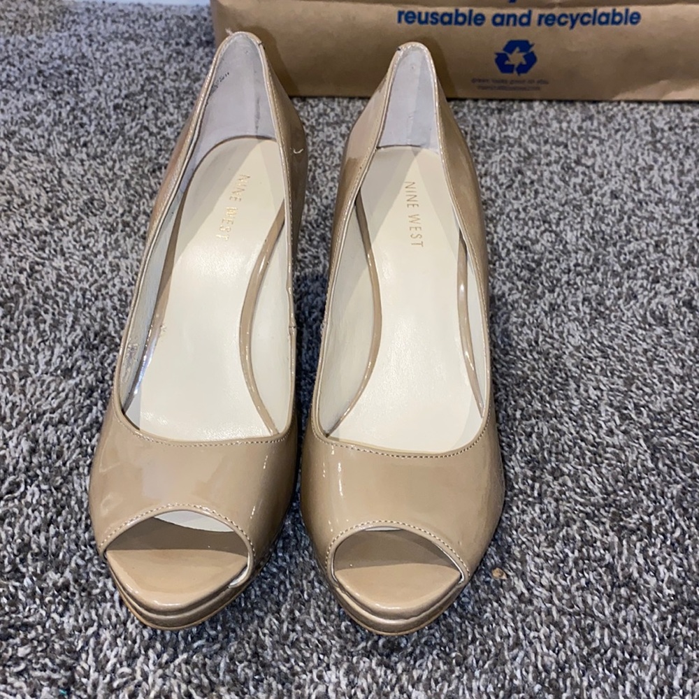 tan nine west heels
